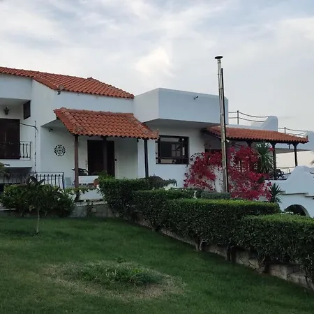 Pensjonat Antika 6 *