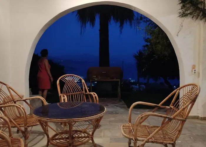 Πανσιόν Antika 6 Τολό