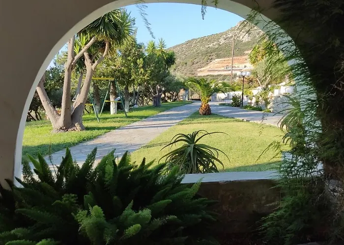 Antika 6 Konukevi Tolón